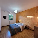 Villa Family In Gisors